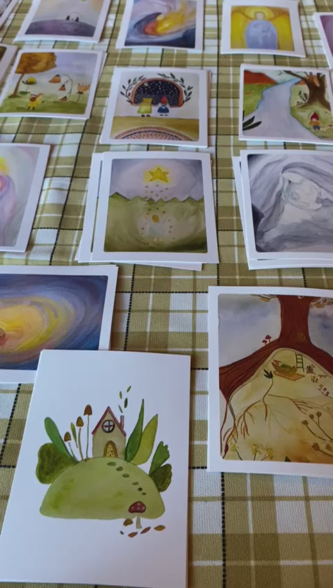 Colección de 30 postales con ambientes mágicos en acuarela